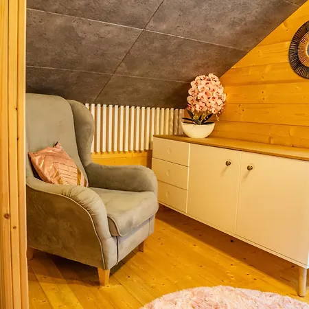 Holiday Home Small Vegas- Jacuzzi And Garten For Exclusive Use Kołczewo Zewnętrze zdjęcie